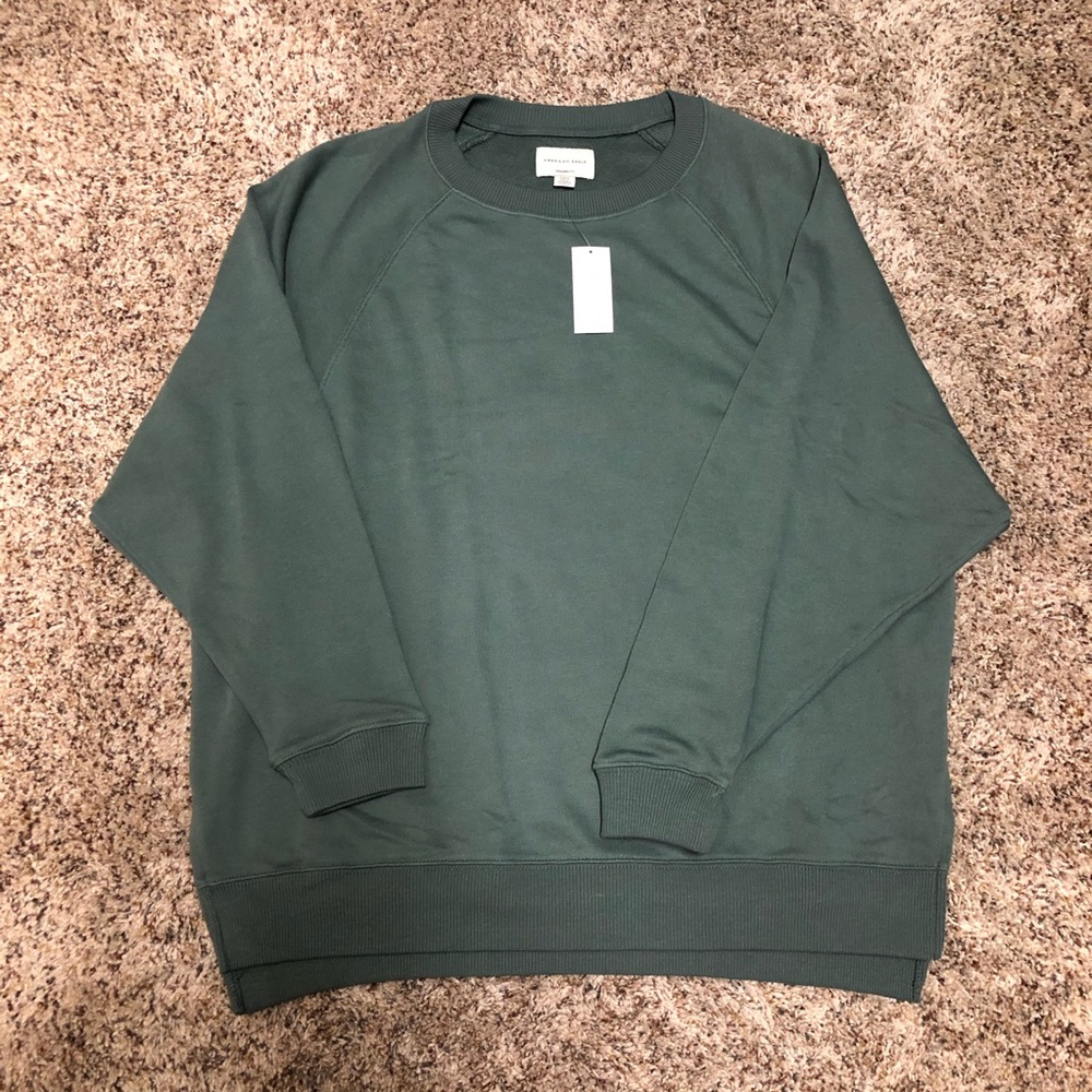 NWT American Eagle Oversized Sweatshirt - Sz M